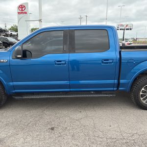 FORD F-150 XLT - 4