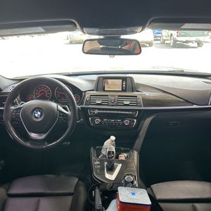 صورة 34 لـ 2017 BMW 3 SERIES 330I