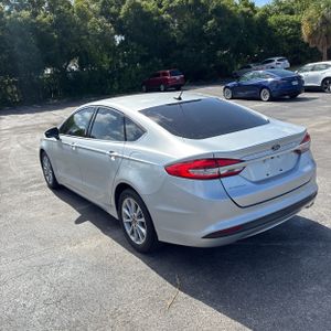 FORD FUSION SE - 5