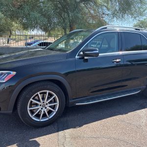 2025 Mercedes-BENZ GLE — фото 2