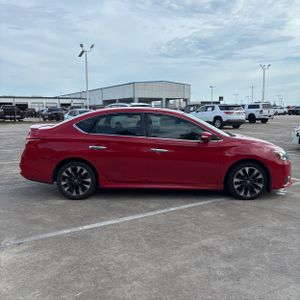 2019 Nissan SENTRA SR TURBO 照片 10