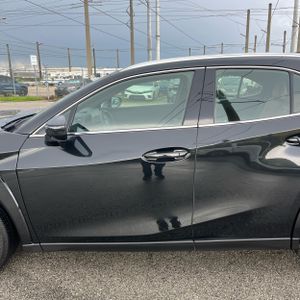 2025 Lexus UX 300H PREMIUM 照片 4