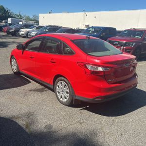 FORD FOCUS SE - 5