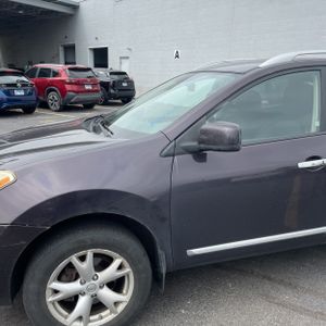 صورة 2 لـ 2011 Nissan ROGUE SV