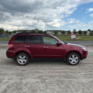 SUBARU FORESTER X PREMIUM - 10