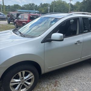 2013 Nissan ROGUE SV — фото 2