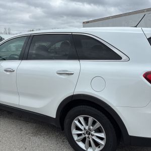 KIA SORENTO L - 6