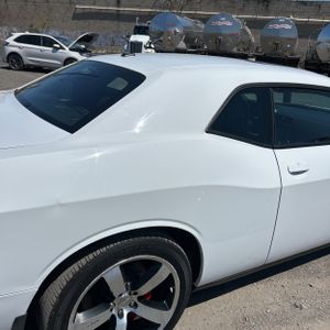DODGE CHALLENGER SRT8 392 - 9