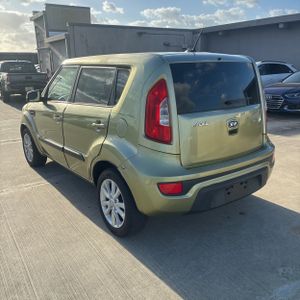 KIA SOUL + - 5