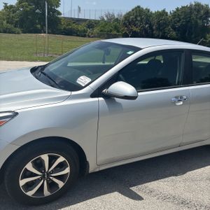 صورة 2 لـ 2022 KIA RIO S