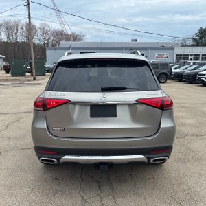 MERCEDES-BENZ GLE - 7