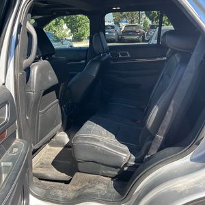 صورة 34 لـ 2018 FORD EXPLORER PLATINUM