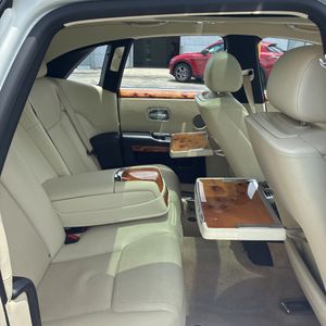 صورة 34 لـ 2015 ROLLS-ROYCE GHOST BASE