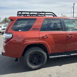 TOYOTA 4RUNNER - 9