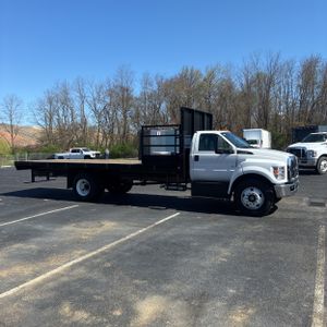 FORD F-650 GAS - 10