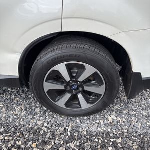 2017 Subaru FORESTER 2.5I PREMIUM — миниатюра 18