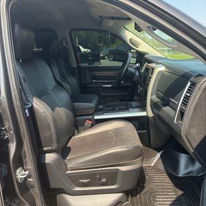2014 RAM 2500 LARAMIE 照片 37
