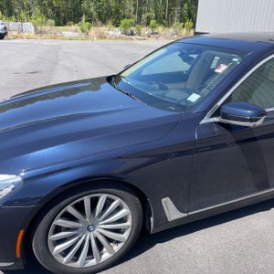 BMW 7 SERIES 740I - 2