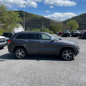 JEEP GRAND CHEROKEE - 10