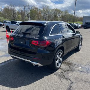 MERCEDES-BENZ GLC - 8