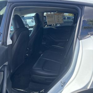 صورة مصغرة 33 لـ 2023 Tesla MODEL Y LONG RANGE