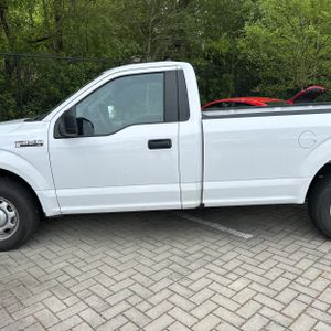 Ford F-150 XL - 4