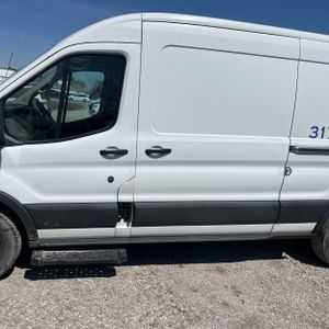 FORD TRANSIT 250 - 4