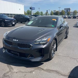 KIA STINGER GT1 - 1