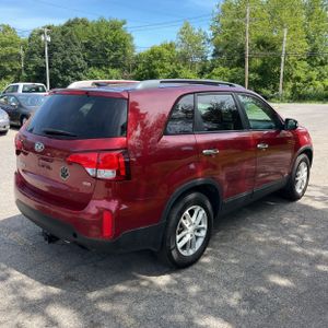 2015 KIA SORENTO LX photo 8
