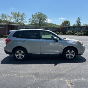 SUBARU FORESTER 2.0XT TOURING - 10
