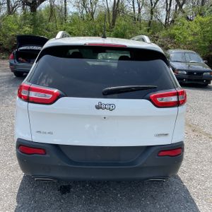 JEEP CHEROKEE LATITUDE - 7