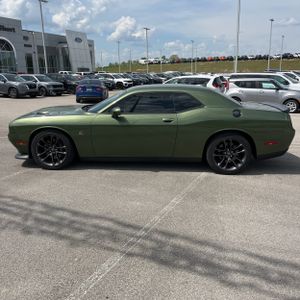 DODGE CHALLENGER - 3