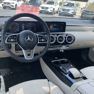2022 Mercedes-BENZ A-CLASS thumbnail 36