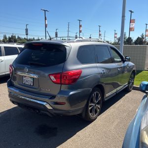 2017 Nissan PATHFINDER PLATINUM 照片 8