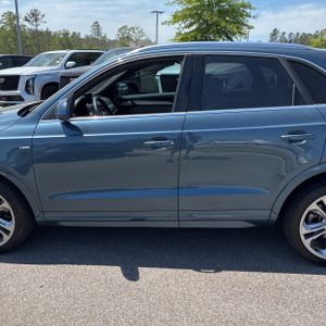 AUDI Q3 SPORT 2.0T SPORT PREMIUM - 4