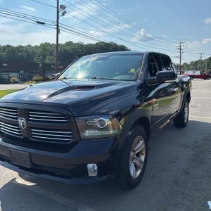 2013 RAM 1500 SPORT 照片 1