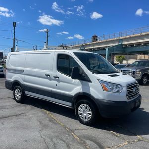 صورة 57 لـ 2019 FORD TRANSIT 250