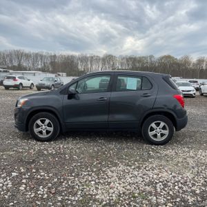 CHEVROLET TRAX LS - 3