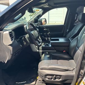 2024 Toyota TUNDRA PLATINUM — миниатюра 30