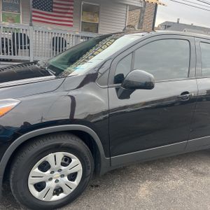 CHEVROLET TRAX LS - 2