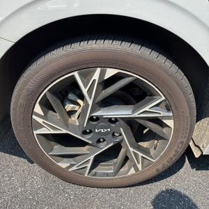 صورة مصغرة 19 لـ 2025 KIA K5 GT-LINE