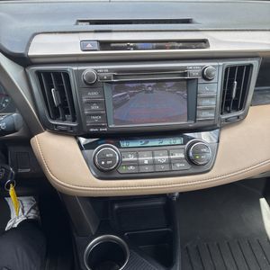 صورة مصغرة 39 لـ 2013 Toyota RAV4 XLE