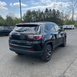 JEEP COMPASS LIMITED 4X4 - 8