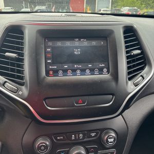 2019 JEEP CHEROKEE LATITUDE thumbnail 37