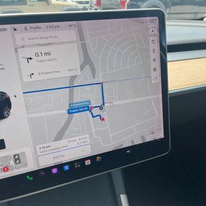 صورة مصغرة 37 لـ 2021 Tesla MODEL Y STANDARD RANGE