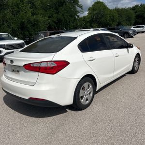 KIA FORTE - 8