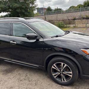 2017 Nissan ROGUE SL — миниатюра 13