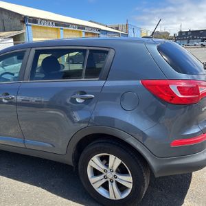 صورة 6 لـ 2012 KIA SPORTAGE LX