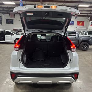 2025 Mitsubishi ECLIPSE CROSS SE — миниатюра 42