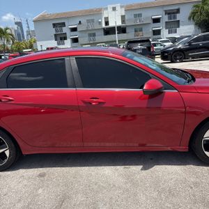 2022 Hyundai ELANTRA LIMITED 缩略图 11